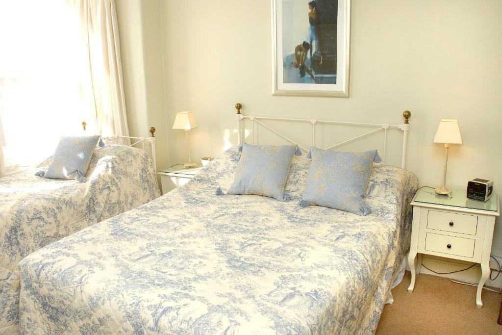 Hotel Courtland Stratford-upon-Avon Zimmer foto