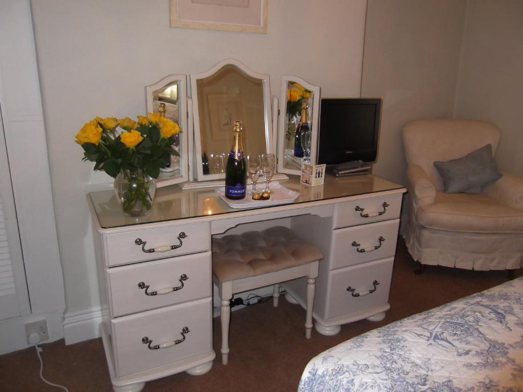 Hotel Courtland Stratford-upon-Avon Zimmer foto