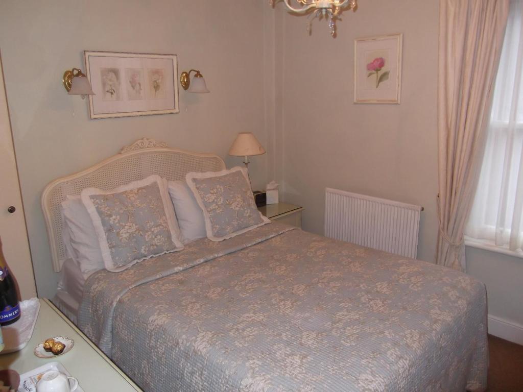 Hotel Courtland Stratford-upon-Avon Zimmer foto