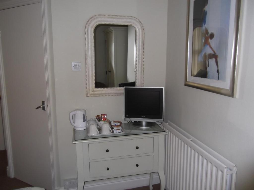 Hotel Courtland Stratford-upon-Avon Zimmer foto